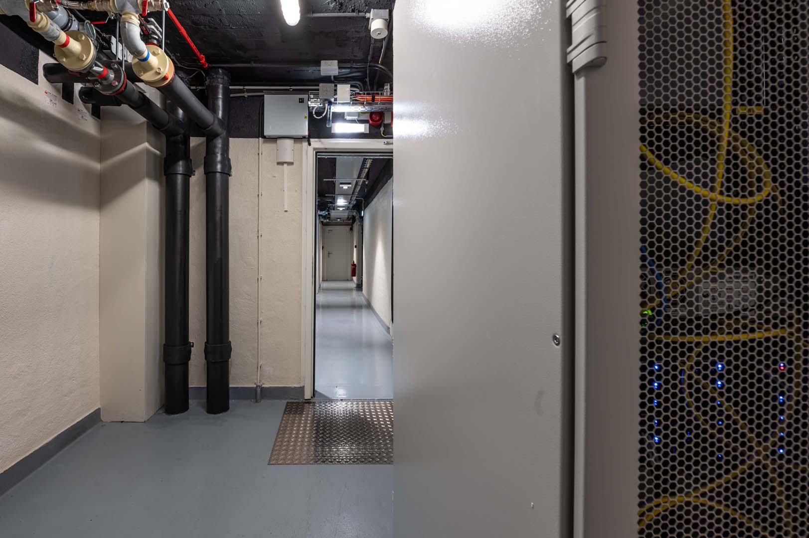 Technische gangen met infrastructuur