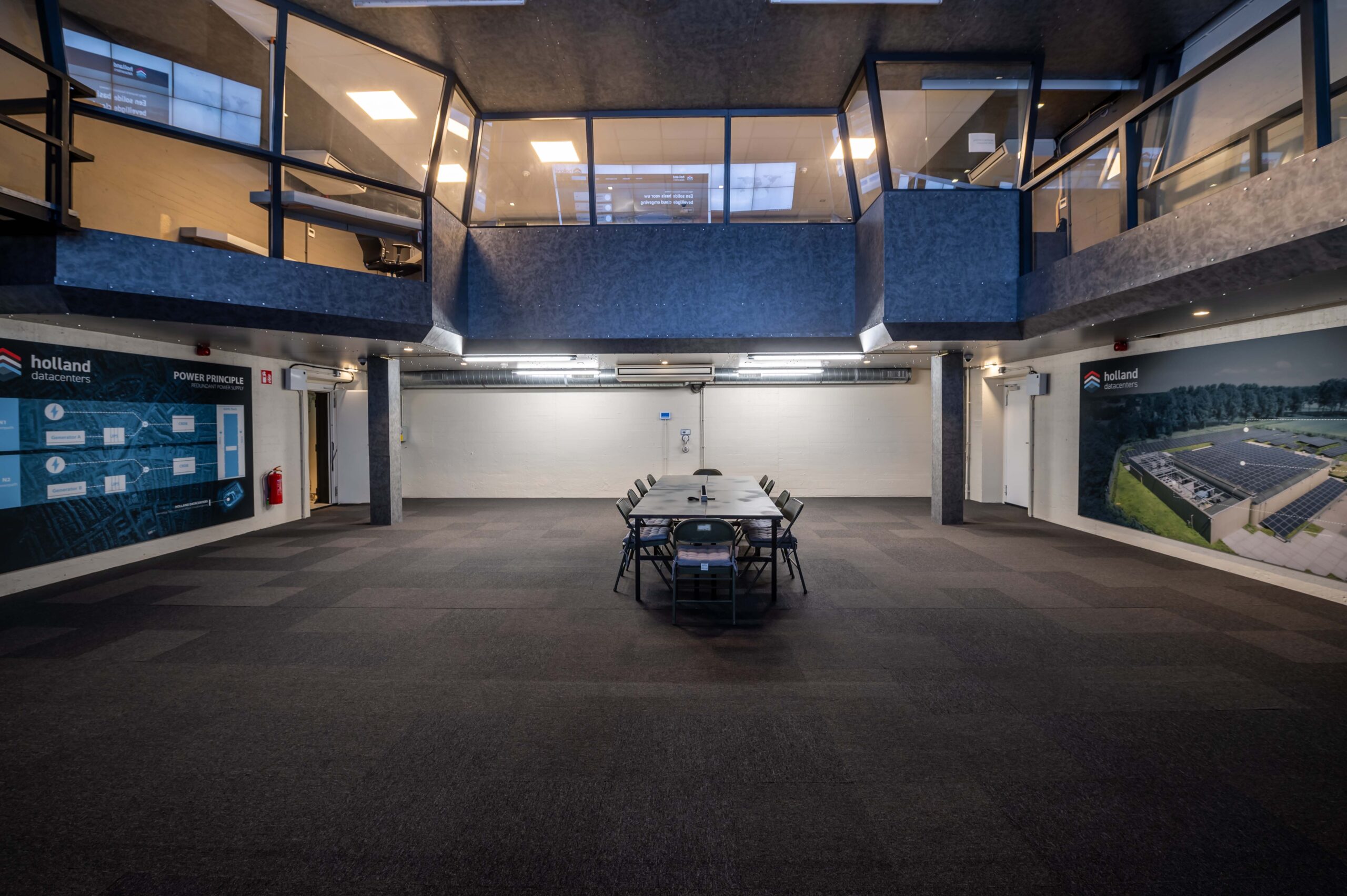De serverruimte in de bunker van Holland Datacenters